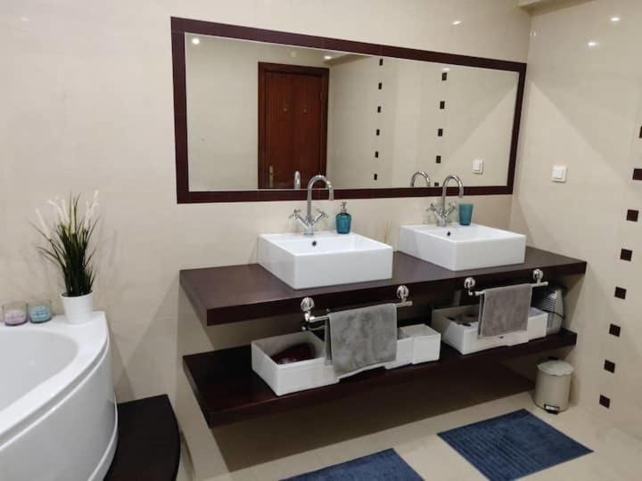 Apartament Guestready - Charming Accents Near The Beach Sesimbra Zewnętrze zdjęcie