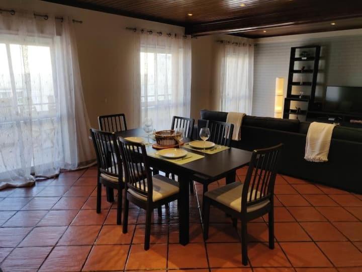 Apartament Guestready - Charming Accents Near The Beach Sesimbra Zewnętrze zdjęcie